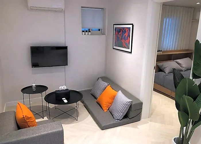 Daon House Hotel 3*